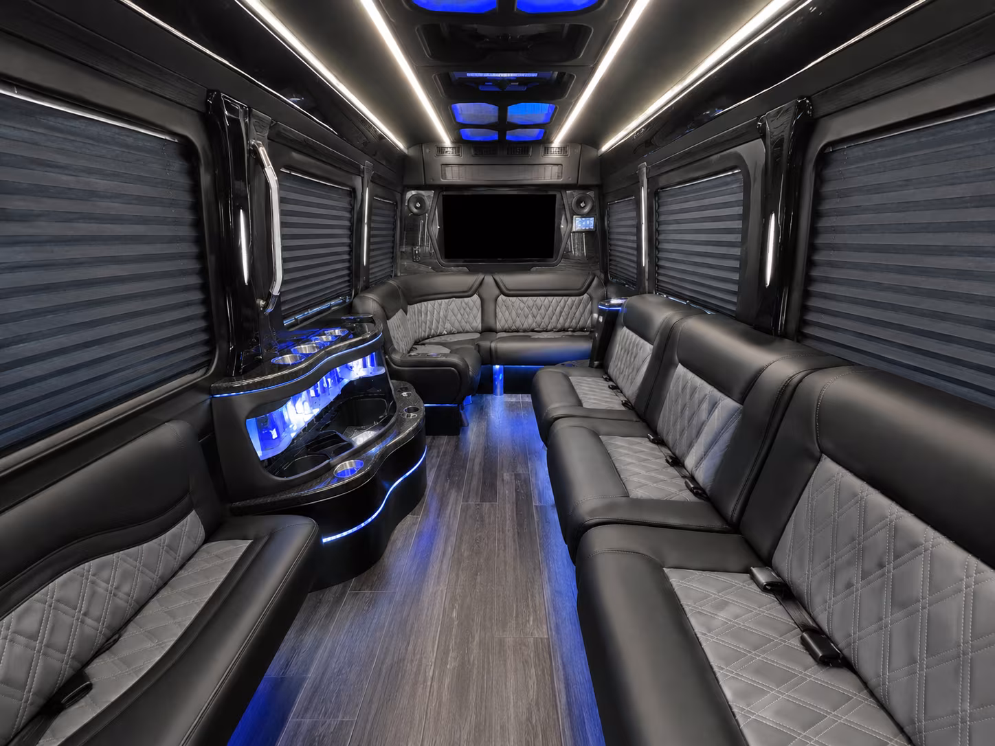 lincoln 40 passenger party bus