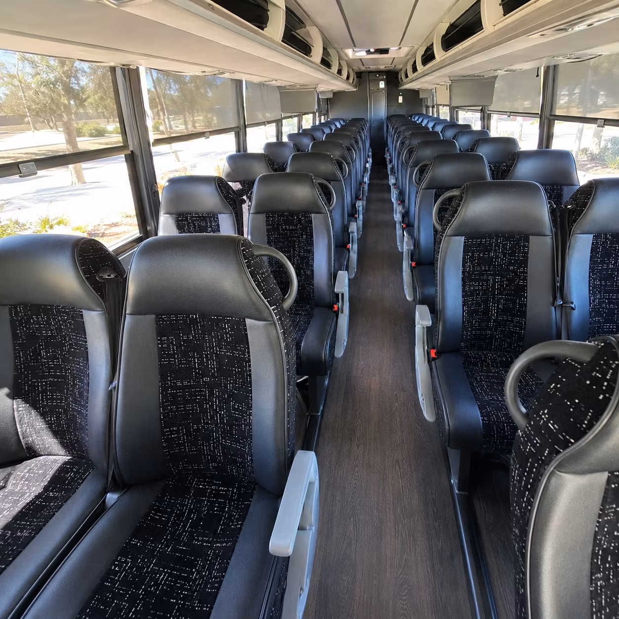 lincoln airport transportation