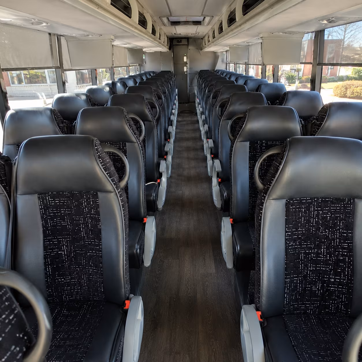 lincoln charter bus services